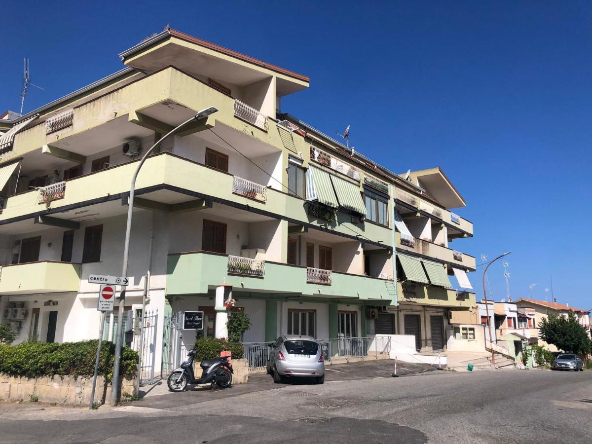 Agape Rooms In Tropea Bagian luar foto